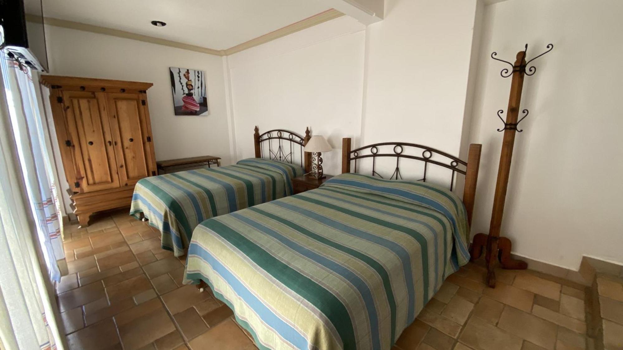 Standard Quadruple Room,1528066306:JPEG
